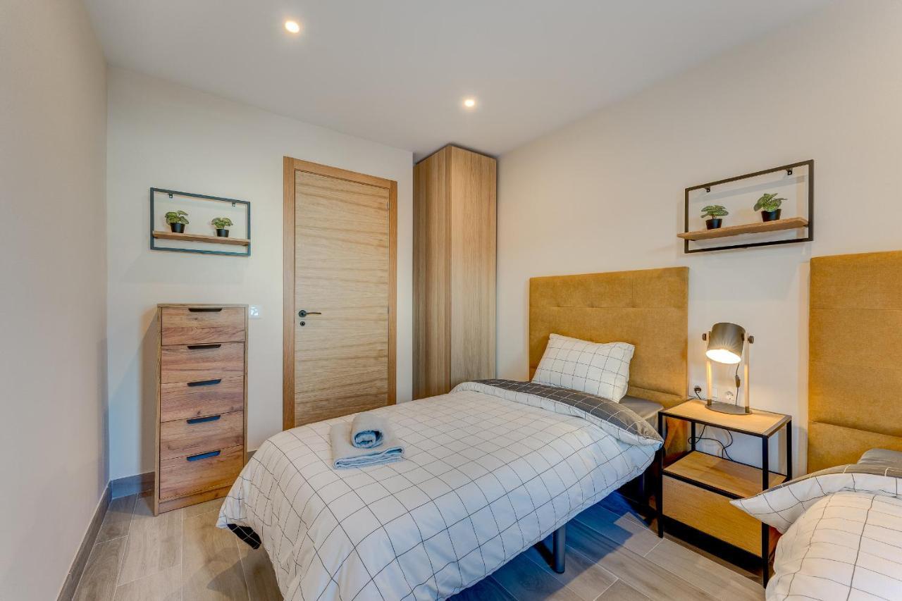 Apartment Exclusive 2bedrm Aircon 200m