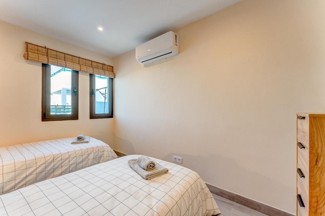 Exclusive 2bedrm Aircon 200m Costa Adeje (Tenerife)